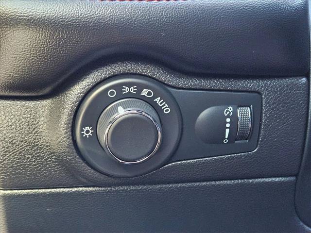 Certified 2023 Dodge Durango GT w/ Blacktop Package RWD image 30