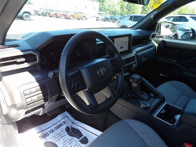 Used 2024 Toyota Tacoma SR5 AWD/4WD image 15
