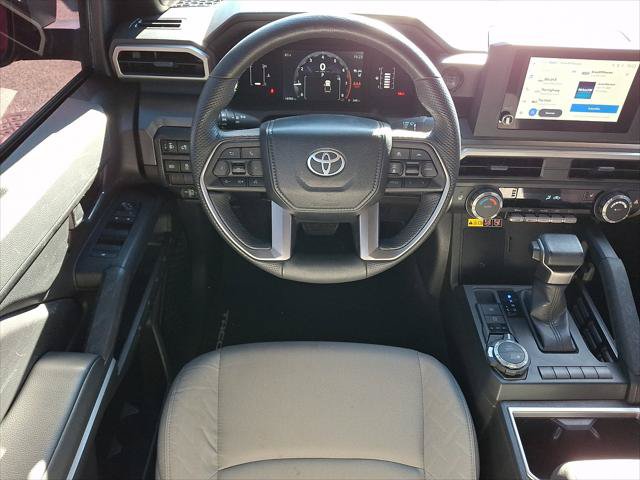 Certified 2024 Toyota Tacoma SR5 AWD/4WD image 12