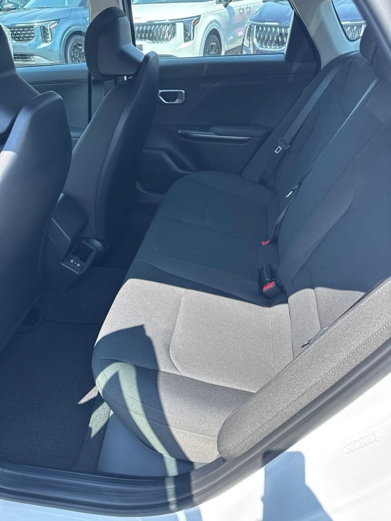 New 2026 Kia K4 FWD image 12