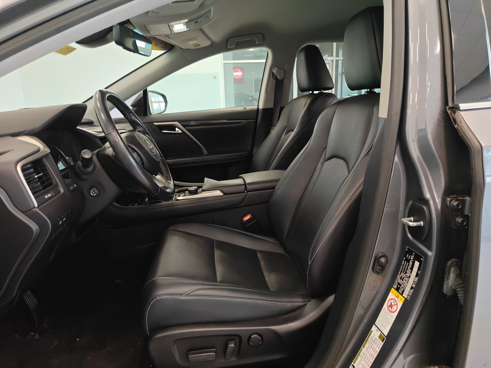 Used 2019 Lexus RX 350 FWD w/ Accessory Package image 9