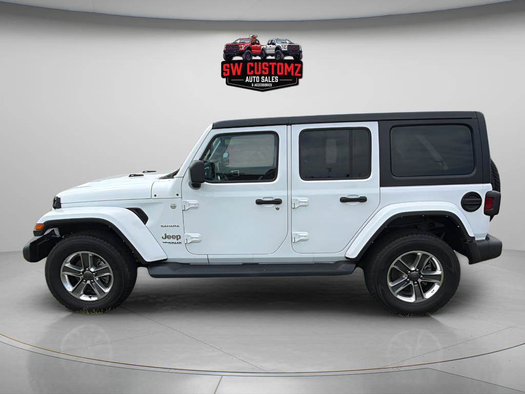 Used 2022 Jeep Wrangler Unlimited Sahara AWD/4WD image 4