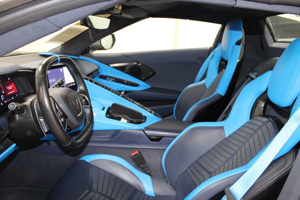 Used 2023 Chevrolet Corvette Stingray Premium Conv w/ Stealth Interior Trim Package image 11
