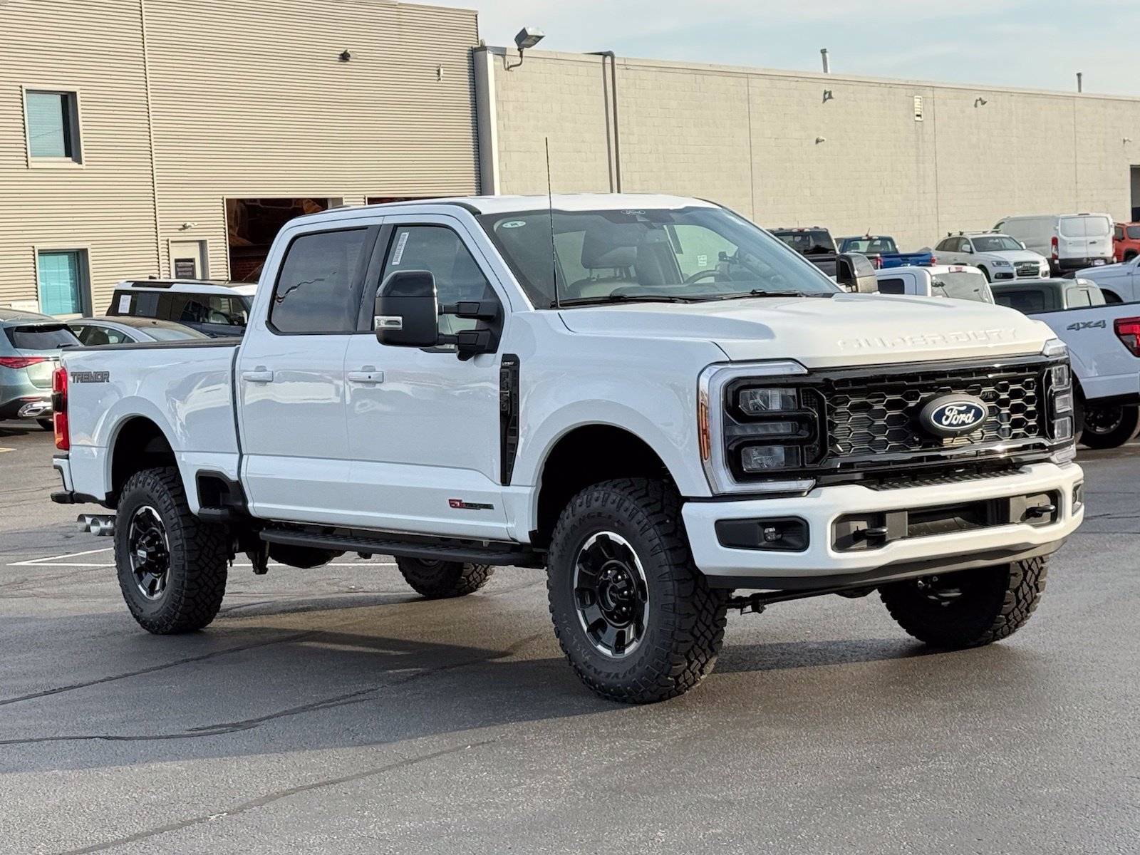 New 2027 Ford F350 Lariat w/ Tremor Off-Road Package AWD/4WD image 9