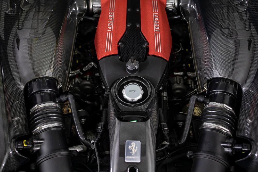 Used 2017 Ferrari 488 GTB RWD image 20