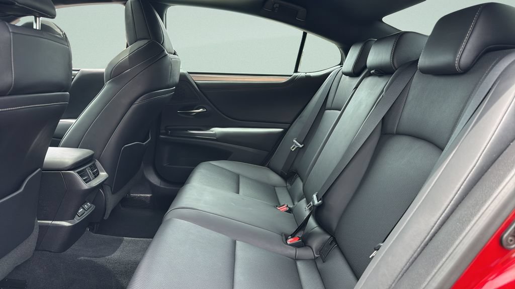 Used 2021 Lexus ES 350 F Sport w/ Accessory Package 2 FWD image 27