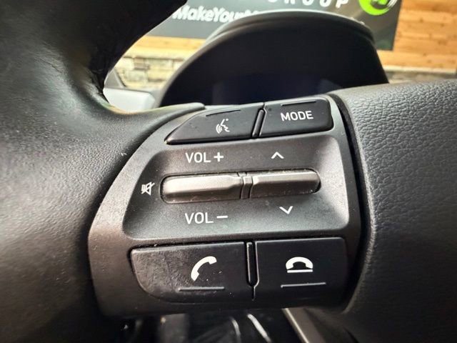 Used 2021 Hyundai Kona SEL Plus w/ Cargo Package AWD/4WD image 19