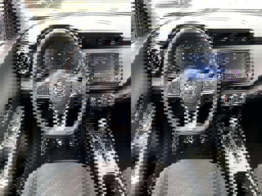 Used 2023 Nissan Kicks SV FWD image 16