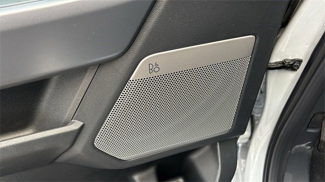 New 2025 Ford F150 Lariat w/ Equipment Group 501A Mid image 11