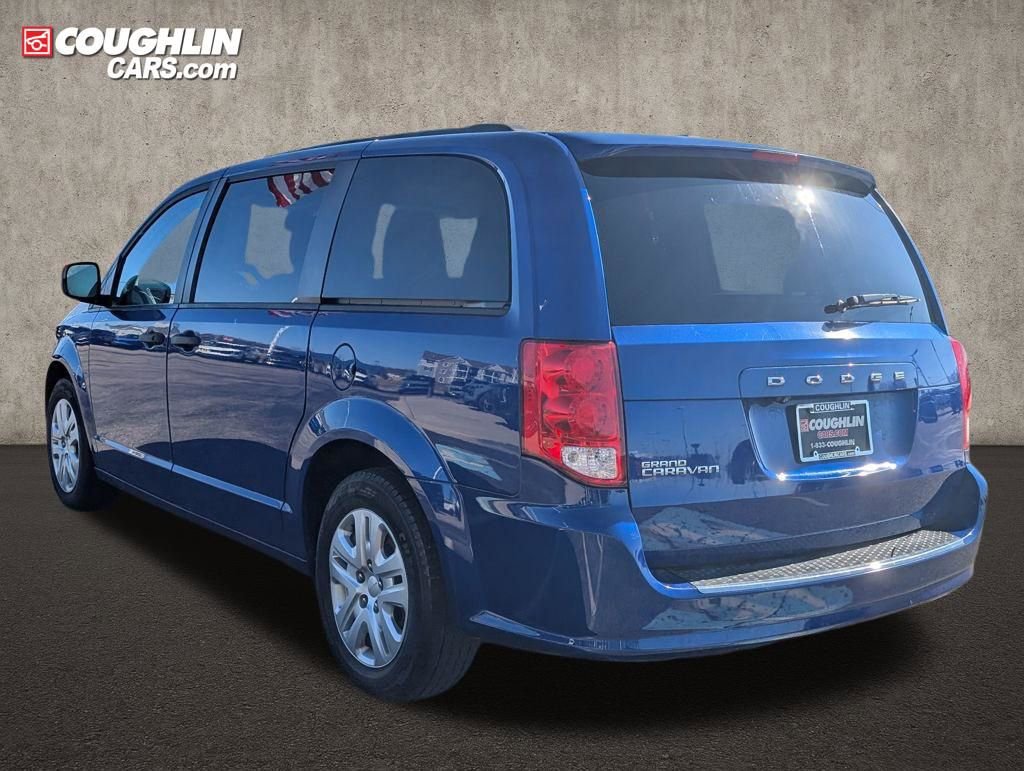 Used 2019 Dodge Grand Caravan SE w/ UConnect Hands-Free Group image 5