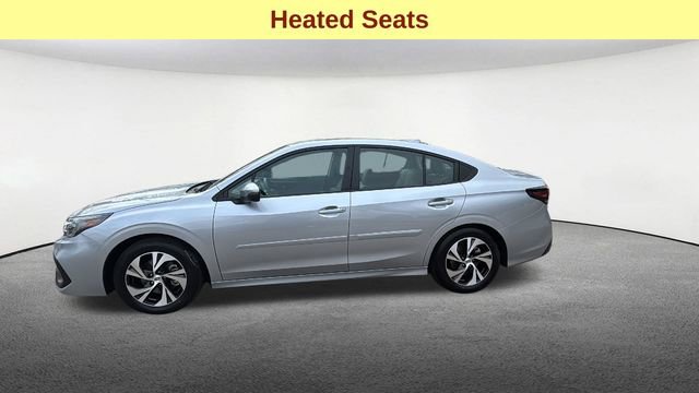 Used 2025 Subaru Legacy Premium AWD/4WD image 5