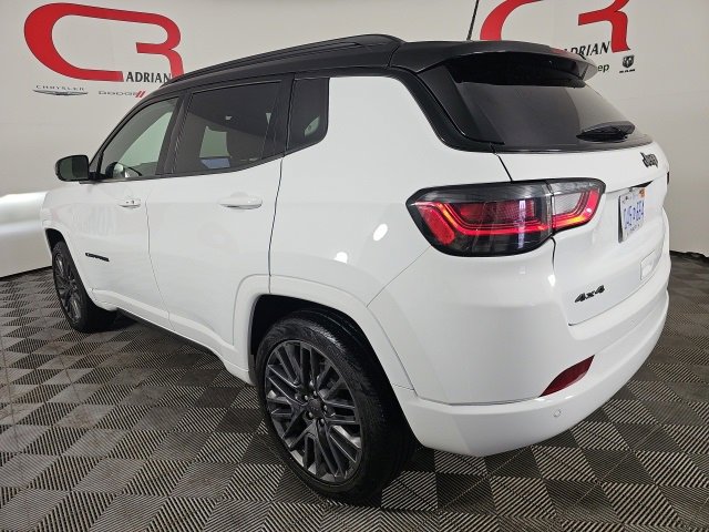 Certified 2024 Jeep Compass Limited w/ High Altitude Package image 5