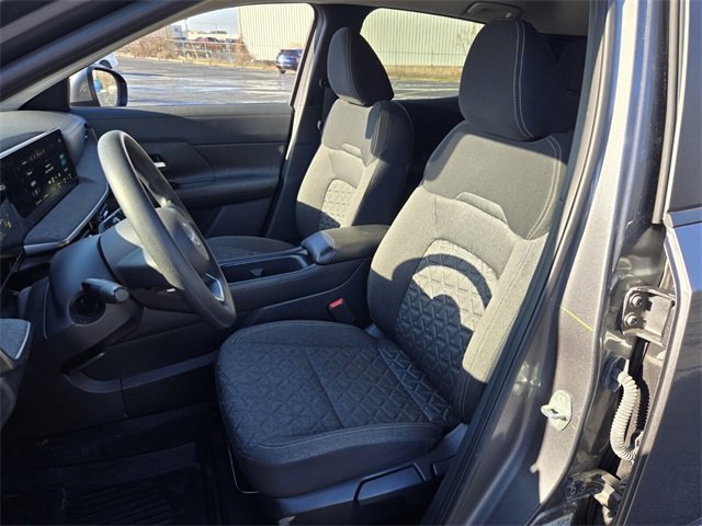 Certified 2025 Nissan Kicks SV w/ Illumination Package image 8