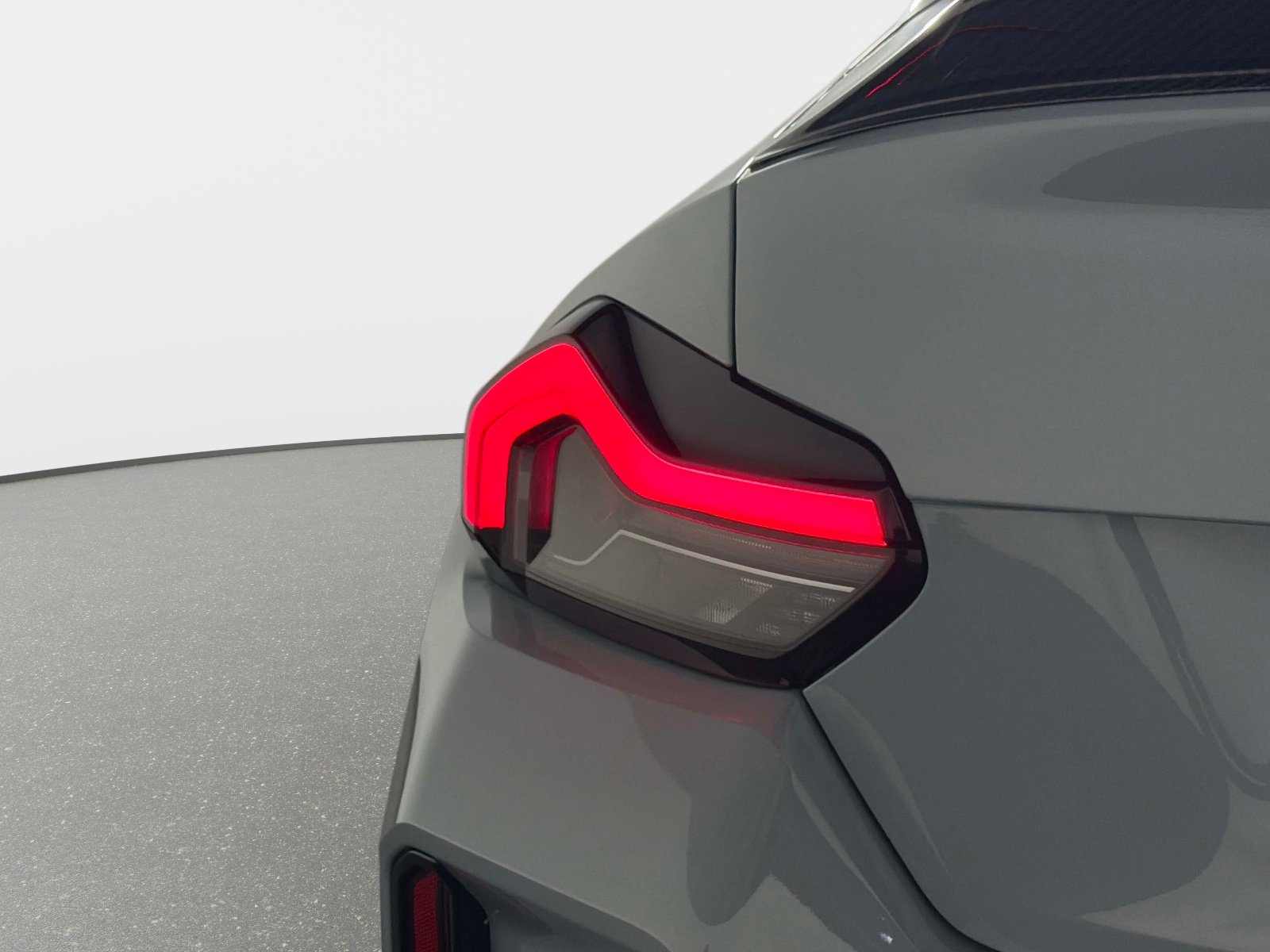 Used 2023 BMW M2 w/ Lighting Package RWD image 15