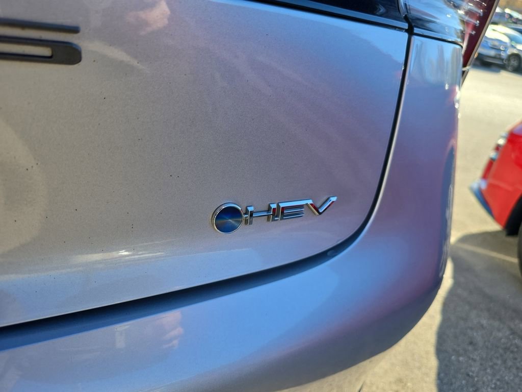 Used 2023 Toyota Prius LE image 17