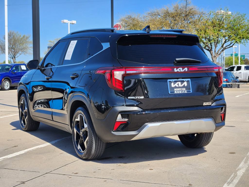 Certified 2025 Kia Seltos EX w/ EX Sunroof Package FWD image 3