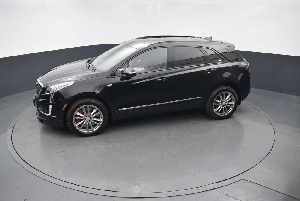 Used 2023 Cadillac XT5 Sportv w/ LPO, Floor Liner Package AWD/4WD image 39