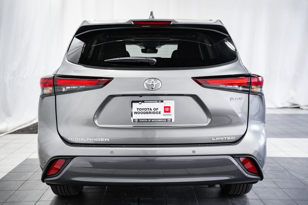 New 2026 Toyota Highlander Limited image 5