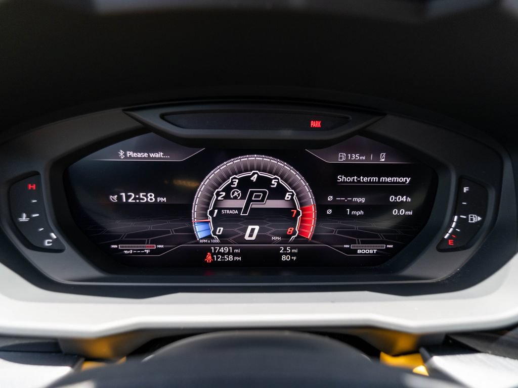 Used 2021 Lamborghini Urus AWD/4WD image 10