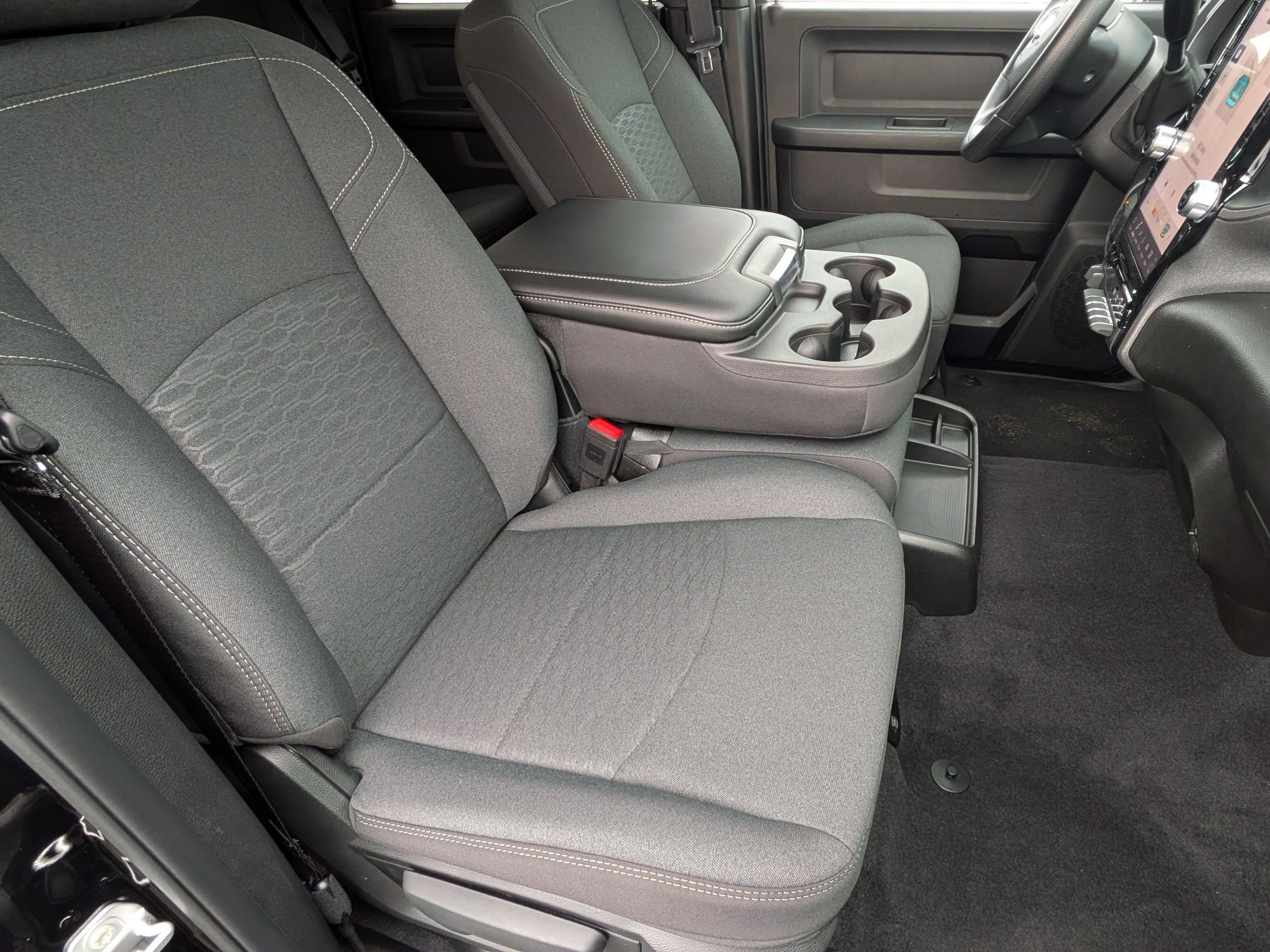 New 2026 RAM 2500 Tradesman AWD/4WD image 34