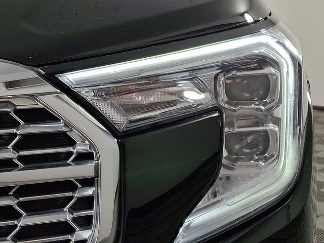 Used 2022 GMC Terrain Denali image 12