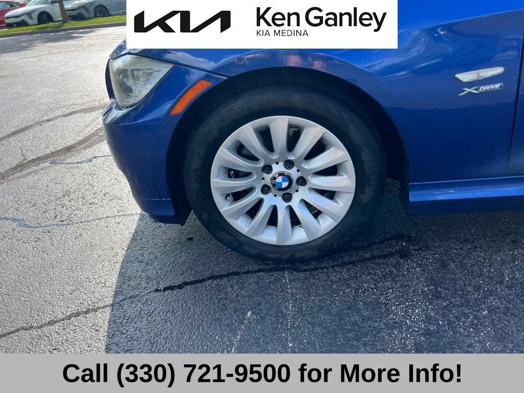 Used 2009 BMW 328i xDrive Sedan AWD/4WD image 15