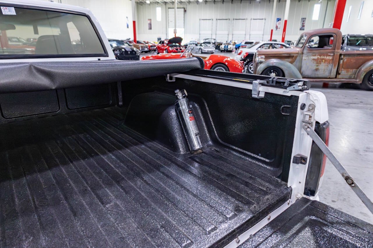Used 1993 Chevrolet S10 Pickup 2WD Extended Cab image 38