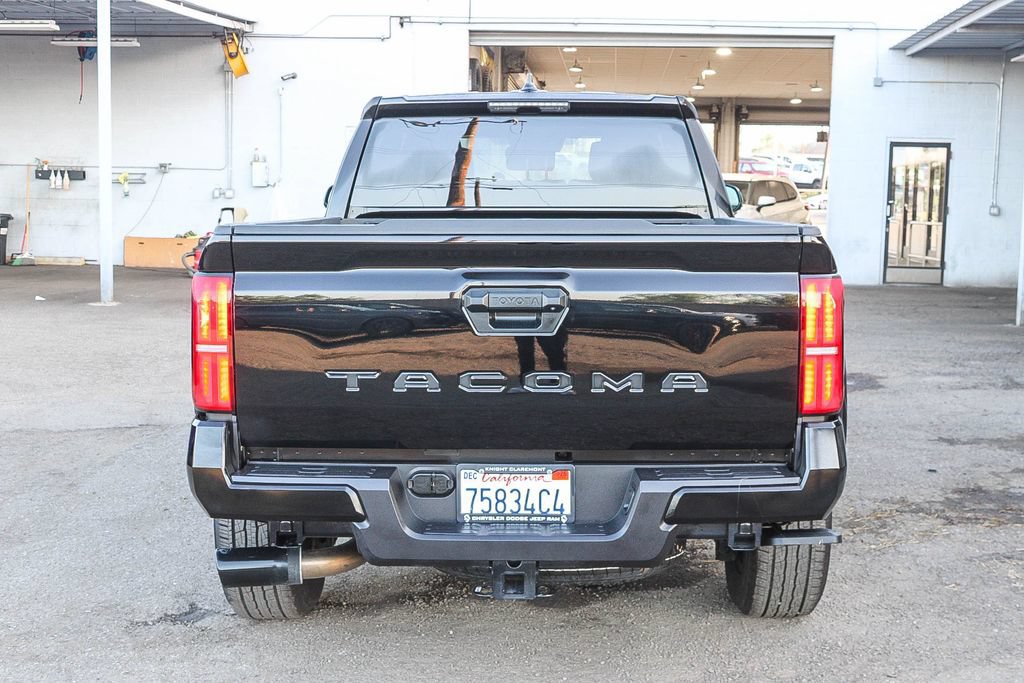 Used 2025 Toyota Tacoma TRD Sport RWD image 8