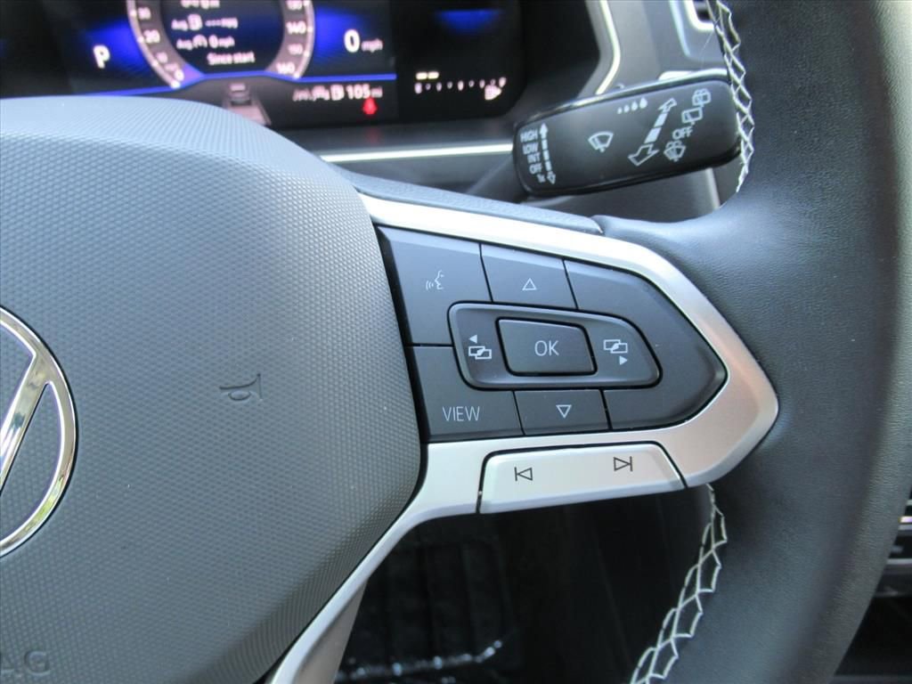 Used 2024 Volkswagen Tiguan SE FWD image 22