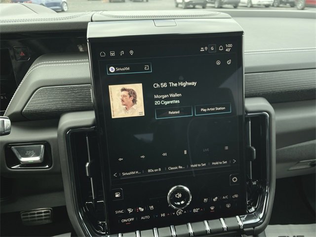 New 2026 GMC Yukon XL AT4 Ultimate w/ LPO, Illumination Package image 13