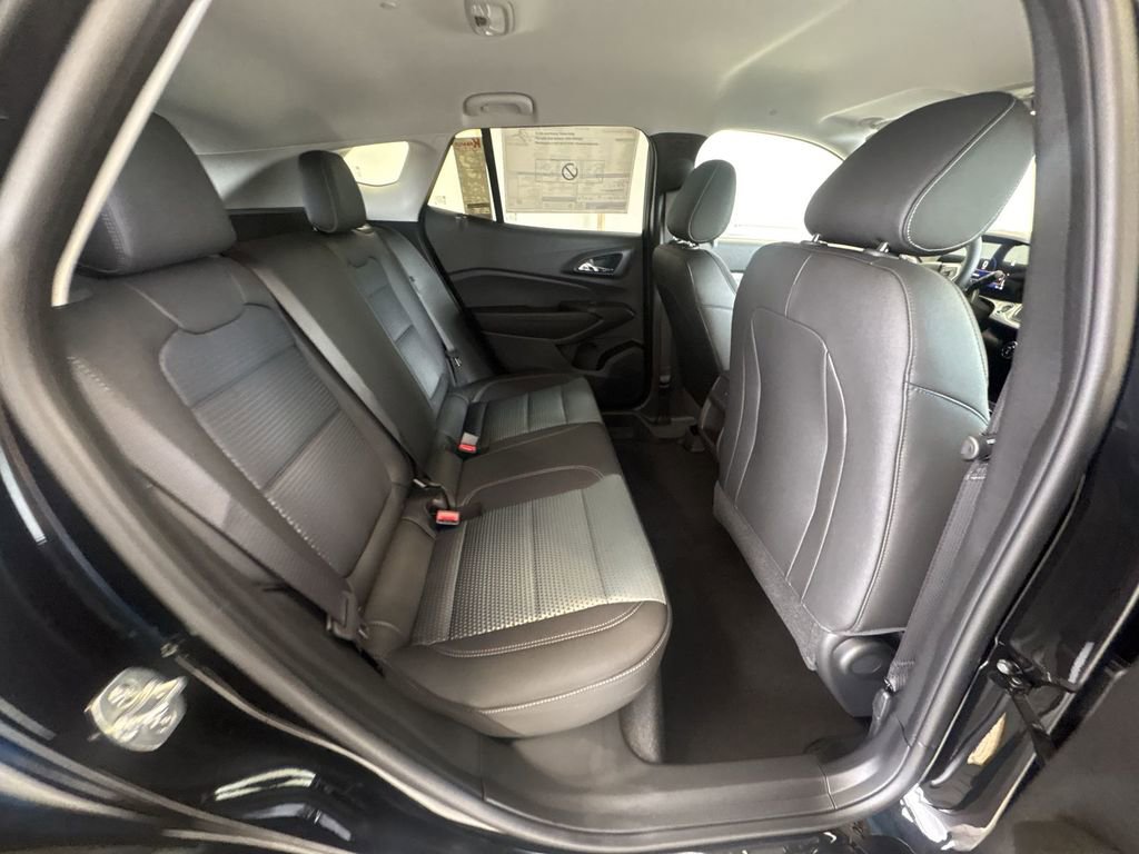 New 2026 Chevrolet Trax LT FWD image 28