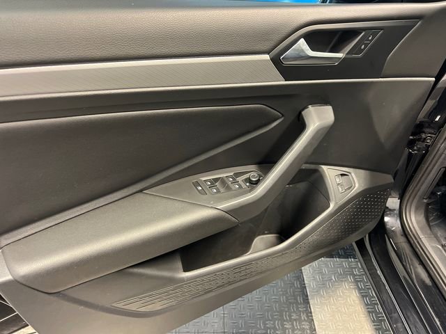 Used 2021 Volkswagen Jetta S image 7