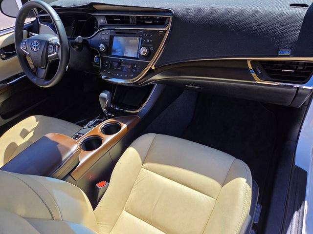 Used 2016 Toyota Avalon XLE Premium image 17