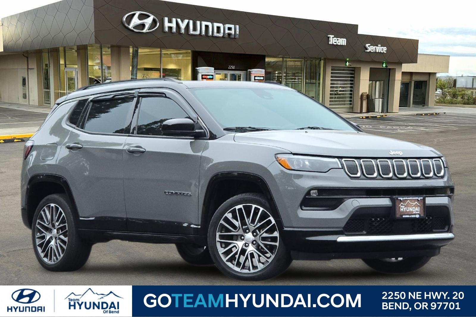 Used 2022 Jeep Compass Limited w/ Elite Group image 1