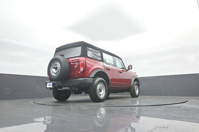 New 2026 Ford Bronco 4-Door AWD/4WD image 33