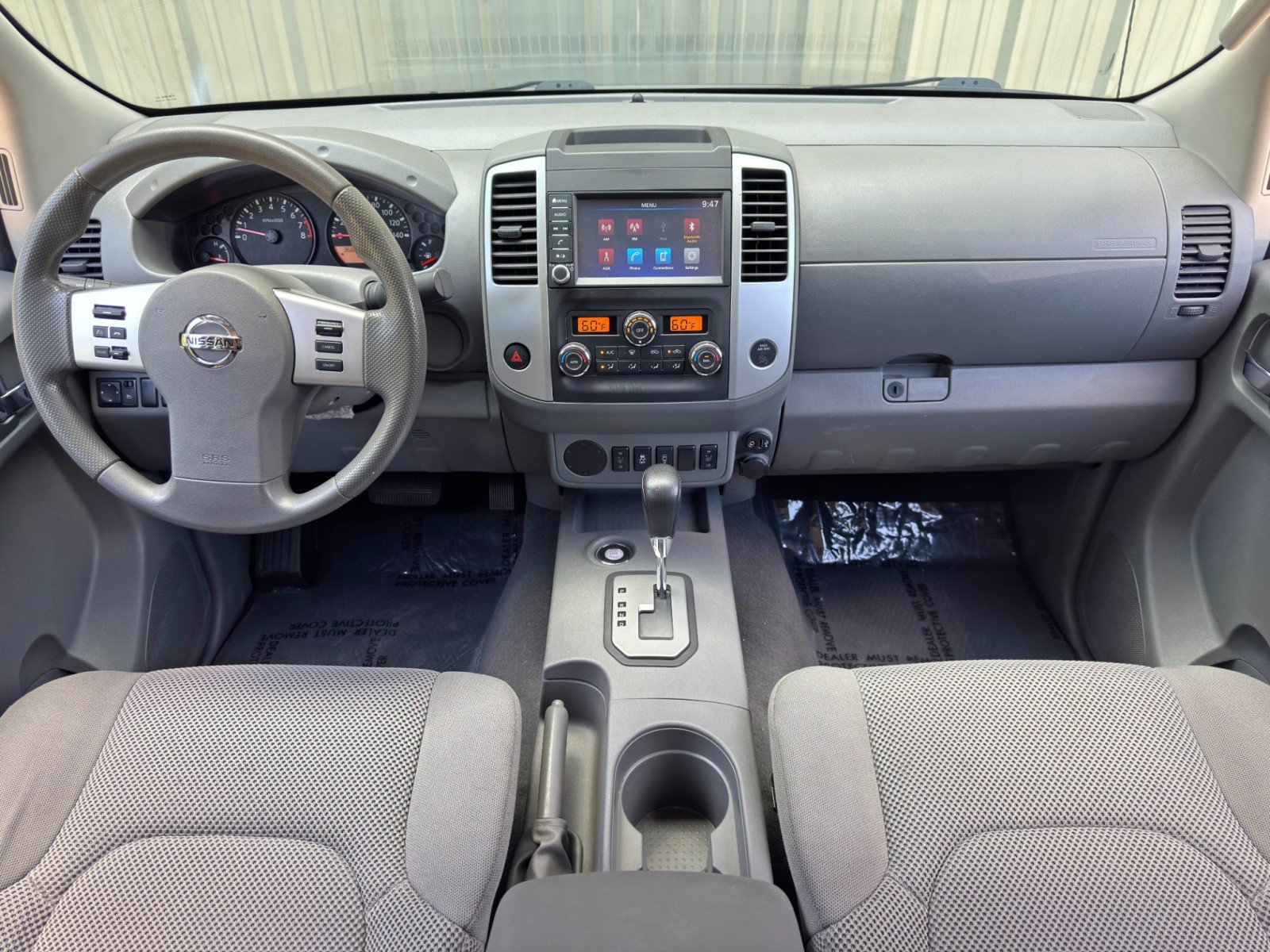 Used 2020 Nissan Frontier SV w/ Midnight Edition Floor Mats RWD image 11