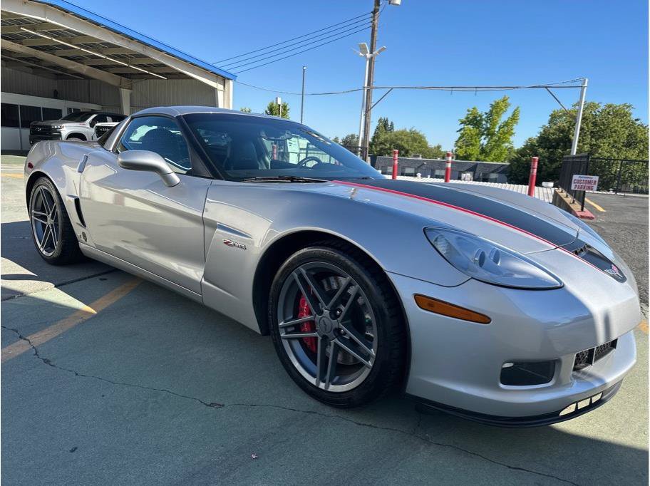 Used 2007 Chevrolet Corvette Z06 w/ Preferred Equipment Group RWD image 4