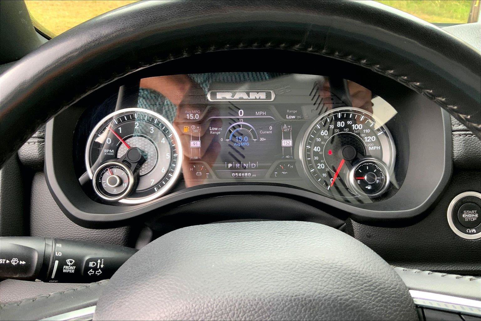 Used 2024 RAM 1500 Laramie AWD/4WD image 19