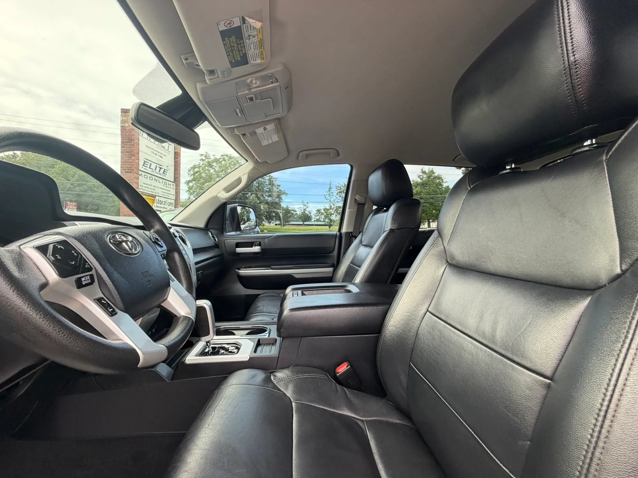Used 2020 Toyota Tundra SR5 w/ SR5 Upgrade Package RWD image 16