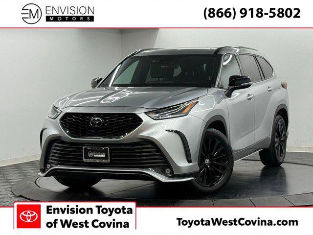Certified 2024 Toyota Highlander XSE image 1