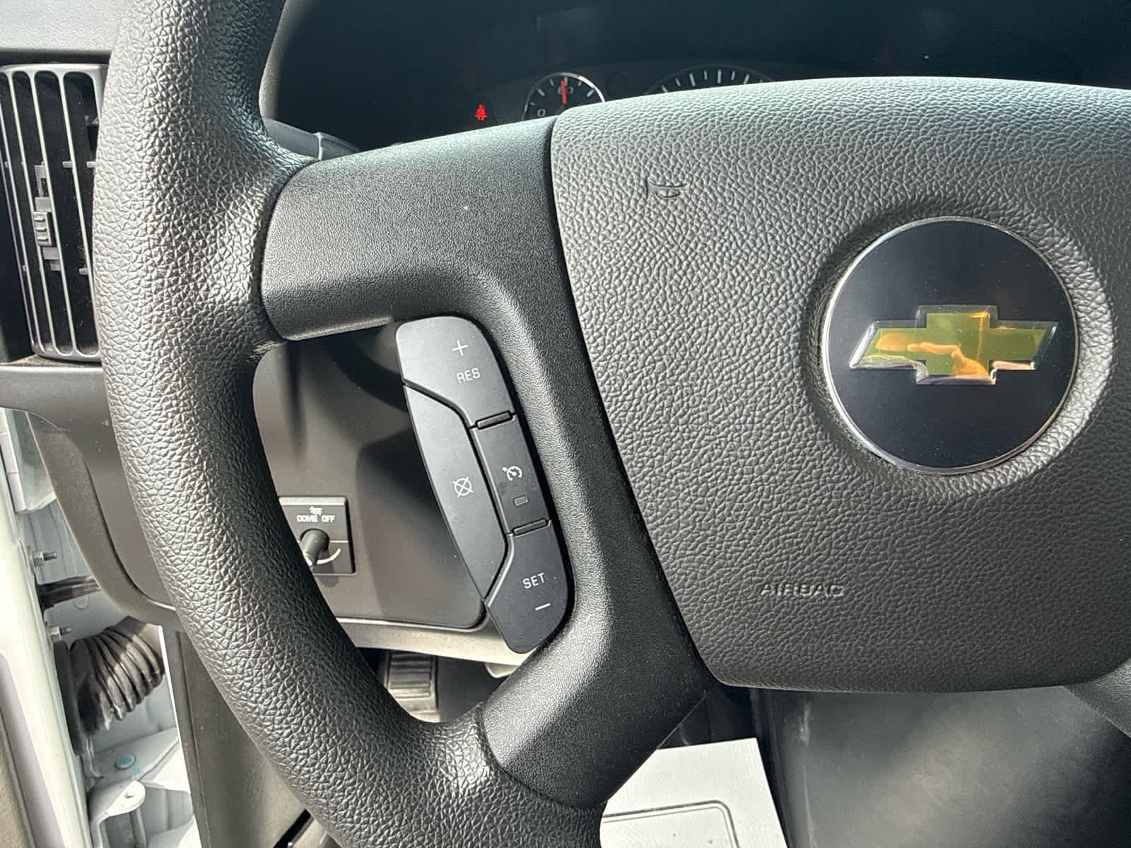 Certified 2025 Chevrolet Express 2500 w/ Driver Convenience Package RWD image 14