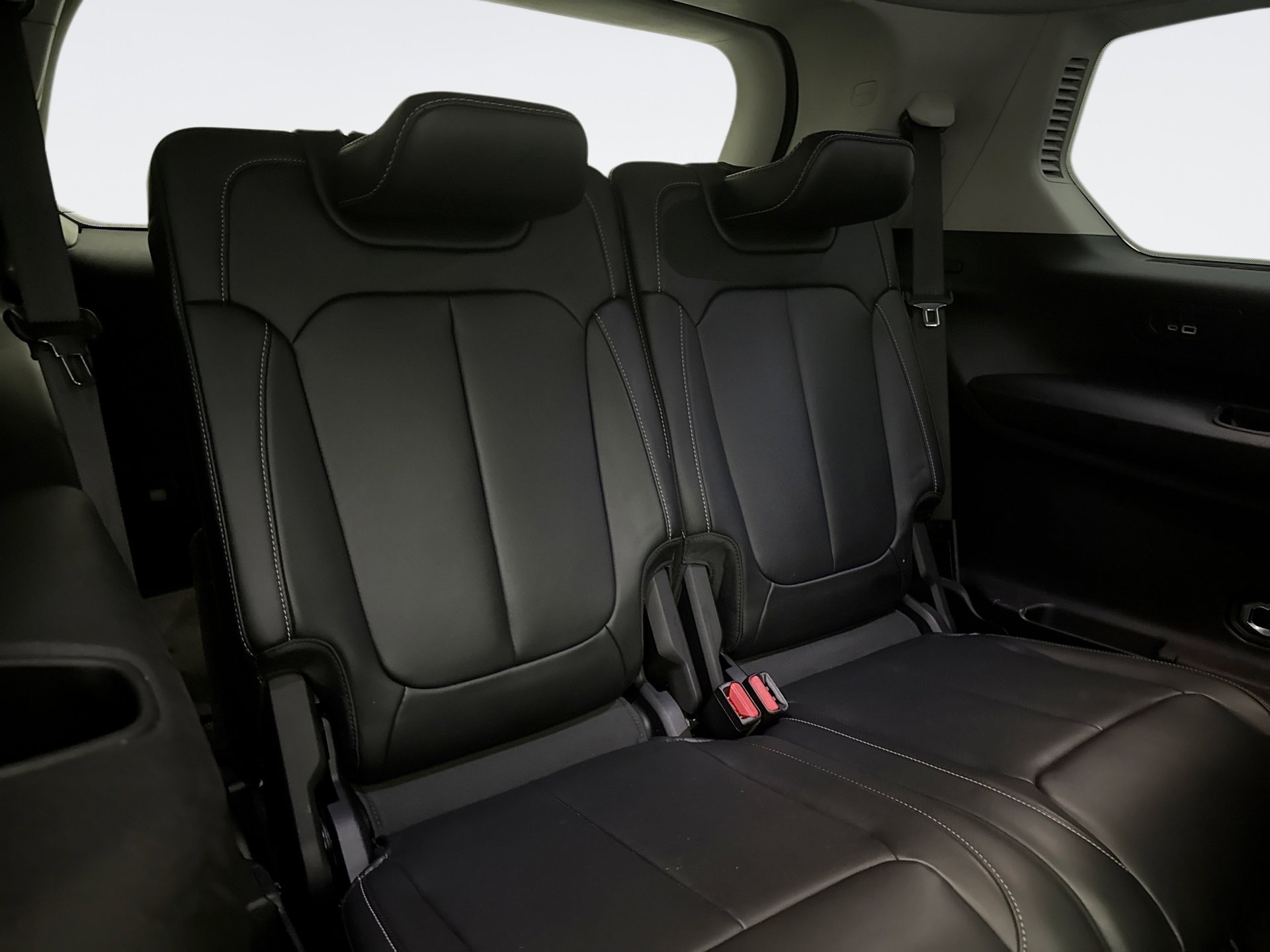 Used 2021 Jeep Grand Cherokee L Limited image 22