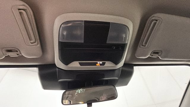 Used 2022 Nissan Rogue S FWD image 57