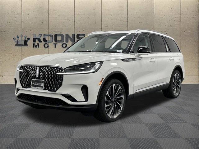 New 2025 Lincoln Aviator Reserve w/ Illumination Package