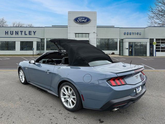 Used 2024 Ford Mustang GT Premium image 7