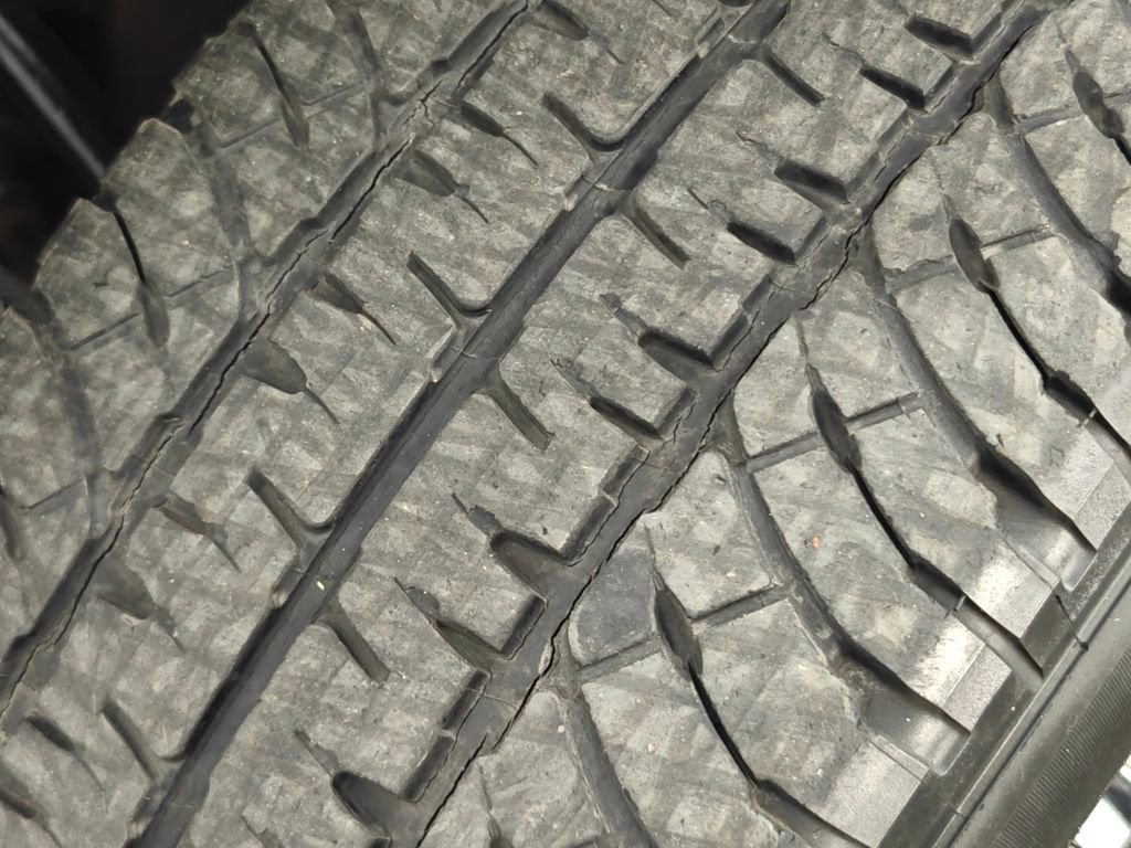 Used 2016 Chevrolet Silverado 2500 LT w/ Z71 Package, Off-Road image 46