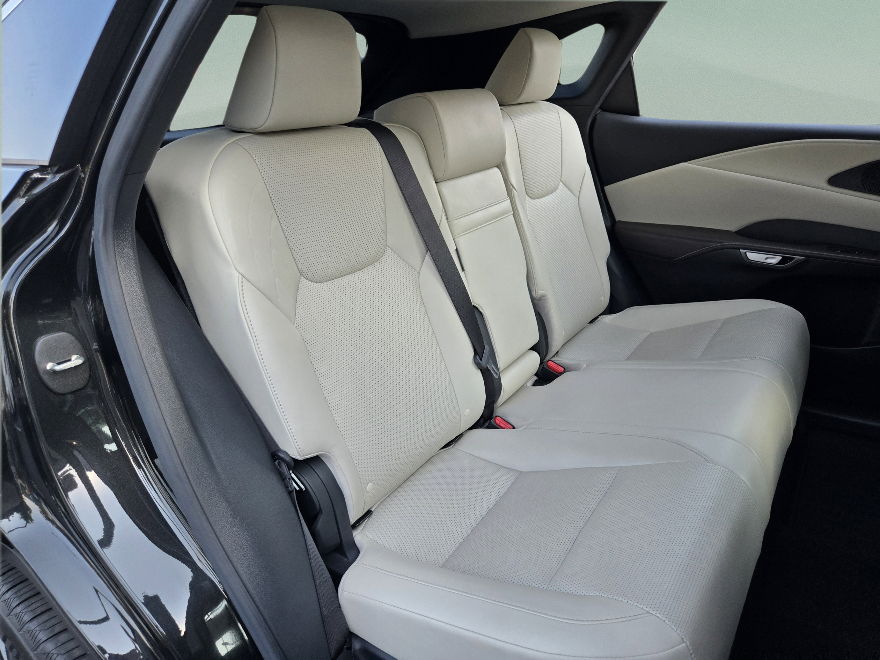 Certified 2023 Lexus RX 350 Premium Plus w/ Cold Area Package FWD image 13