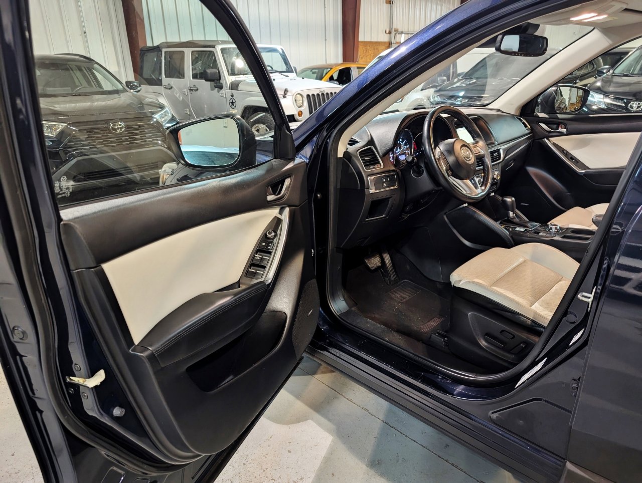 Used 2016 MAZDA CX-5 Grand Touring image 14