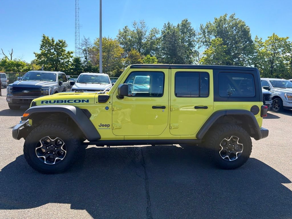 Used 2023 Jeep Wrangler Unlimited Rubicon 4xe w/ Cold Weather Group AWD/4WD image 2