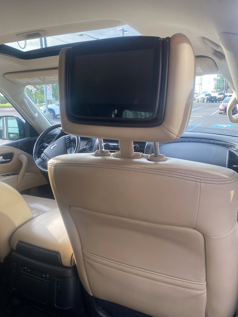 Used 2023 Nissan Armada Platinum w/ Captain's Chairs Package AWD/4WD image 11